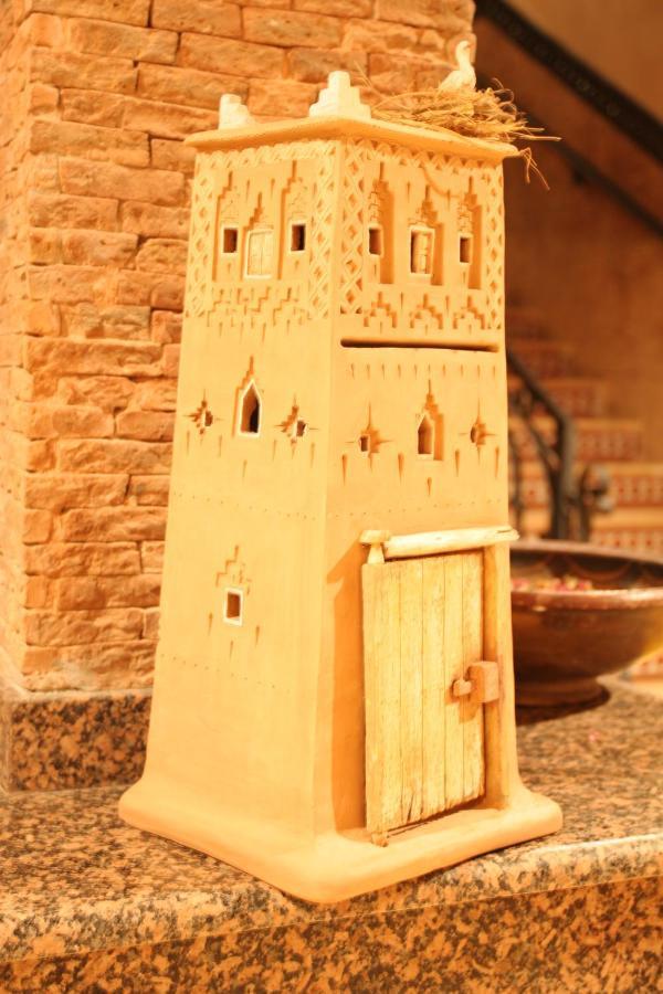 Hôtel La Kasbah Ait Ben Haddou Bagian luar foto