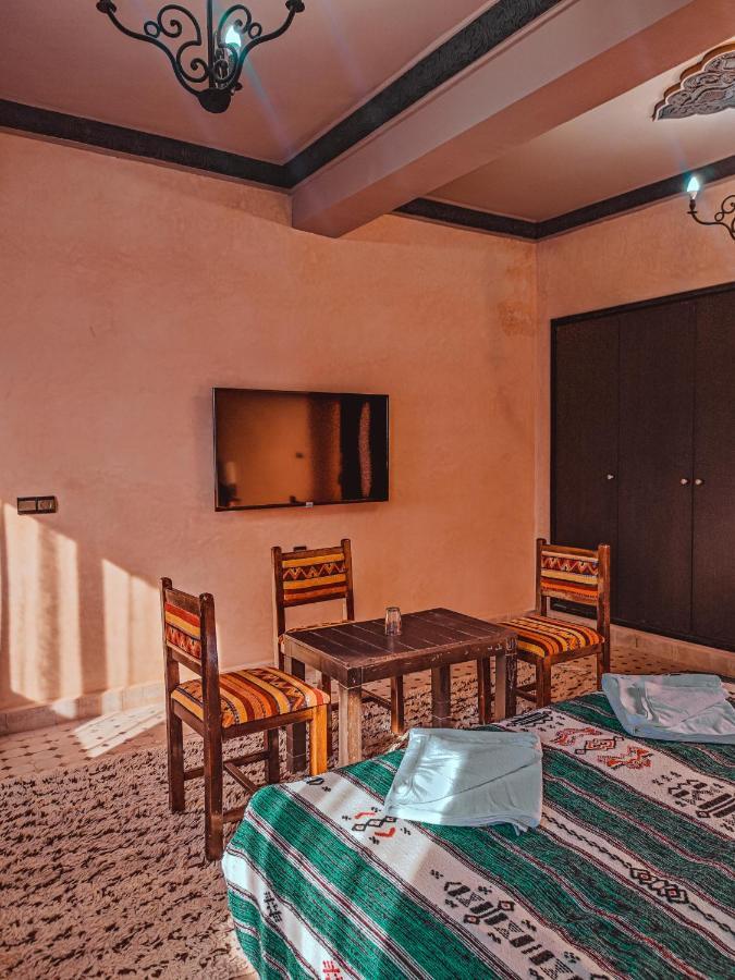 Hôtel La Kasbah Ait Ben Haddou Bagian luar foto
