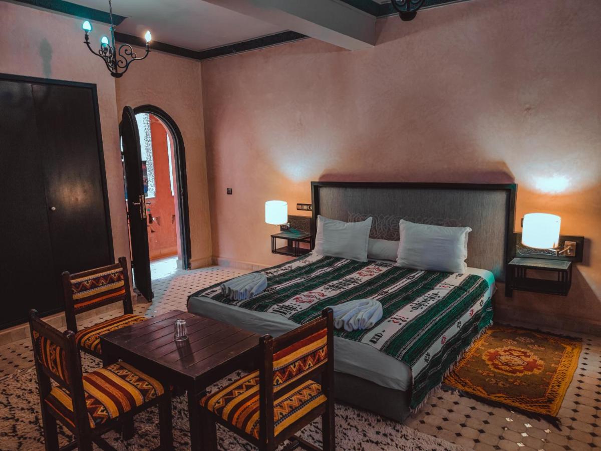Hôtel La Kasbah Ait Ben Haddou Bagian luar foto