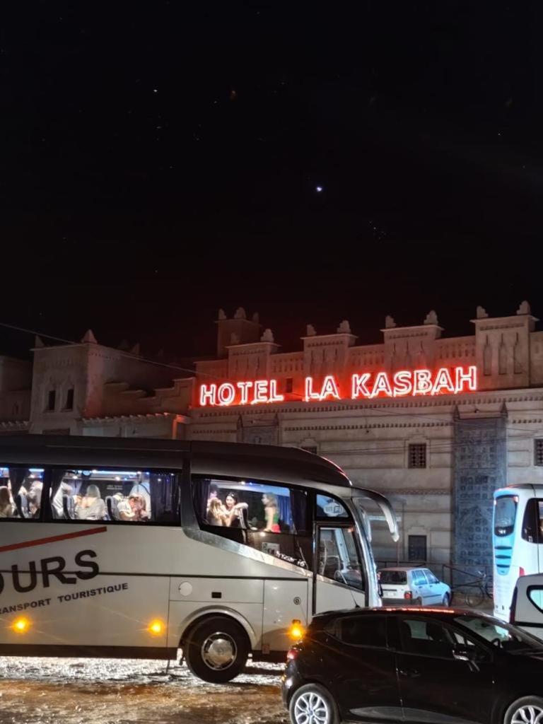 Hôtel La Kasbah Ait Ben Haddou Bagian luar foto